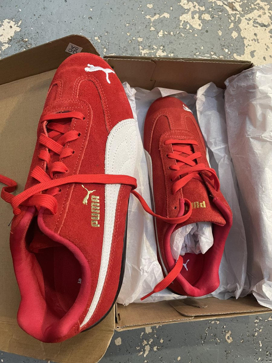 I’m all for Christmas japes but selling me two tight trainers <a href="/PUMA/">PUMA</a> lol Or is this a trend I’m hitherto unaware of