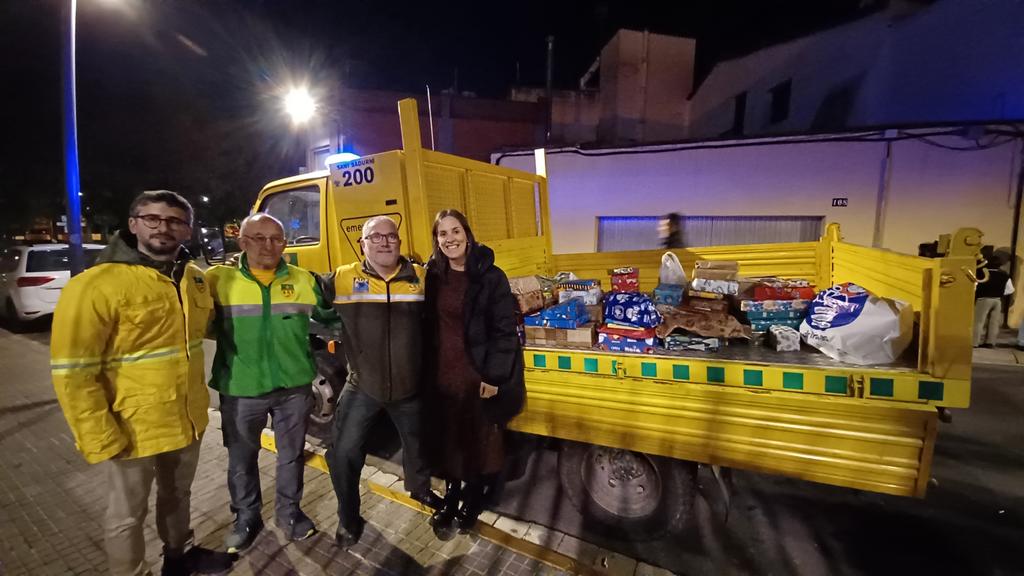 SFADF (@sfadfcat) on Twitter photo 🎁🌟 Les ADF han recollit més de 2.000 joguines per repartir entre els infants de <a href="/aPicanya/">Ajuntament Picanya</a>, una iniciativa solidària que ha mobilitzat persones i entitats d'arreu del territori per garantir el dret al joc dels més petits.
Aquesta acció és una mostra del compromís del 🎁🌟 Les ADF han recollit més de 2.000 joguines per repartir entre els infants de <a href="/aPicanya/">Ajuntament Picanya</a>, una iniciativa solidària que ha mobilitzat persones i entitats d'arreu del territori per garantir el dret al joc dels més petits.
Aquesta acció és una mostra del compromís del
