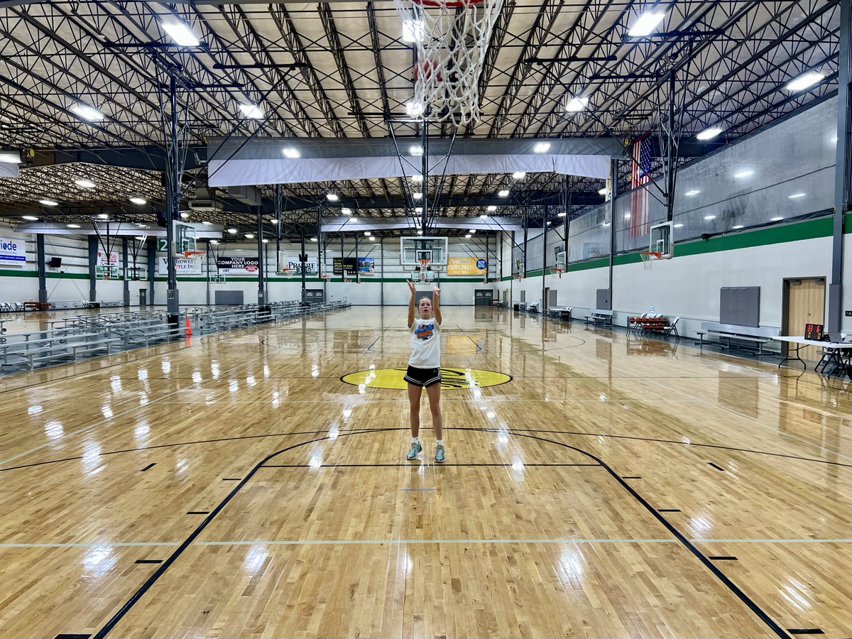 There’s a huge difference between just playing and being invested in the game. 🏀 Playing is showing up, but being invested means committing every day to getting better—physically and mentally. It’s about owning your growth and putting in the extra work when no one’s watching. 💯