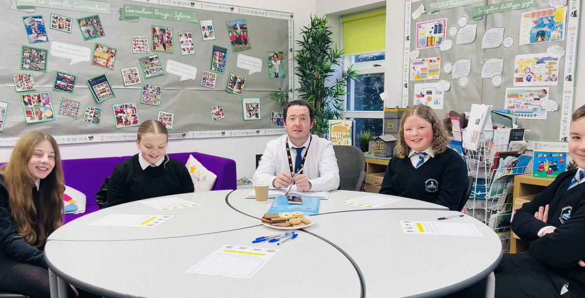 Abersychansch's tweet photo. Diolch @garntegprimary for hosting our Cluster School Council Meeting today! It was great to hear the students ideas for the Cluster 💡 @bhvcprimary @cwmffrwdoer 
#AberCommunity 
#EnterprisingCreativeContributors https://t.co/y7MWK5aXJ5