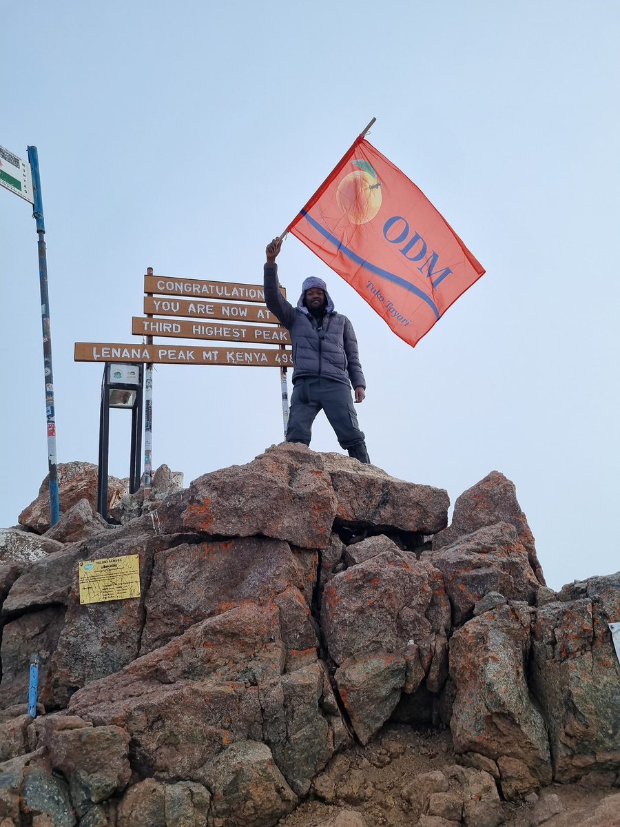 D I K E M B E tweet media