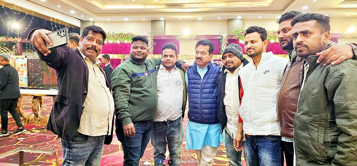 spnrkl24's tweet photo. ବାସନ୍ତୀ କଲୋନୀ ନିବାସୀ ଶ୍ରୀ ରମେଶ ଜେନା ଙ୍କ ପୁତୁରା ଙ୍କ ବିବାହ ଭୋଜି କାର୍ଯ୍ୟକ୍ରମ ରାଉରକେଲା ସ୍ଥିତ ଗ୍ରୀନ ପାମ ଠାରେ ଆୟୋଜିତ ଅବସରରେ ଯୋଗଦାନ କରିଥିଲି | https://t.co/QmC4kAdLvN