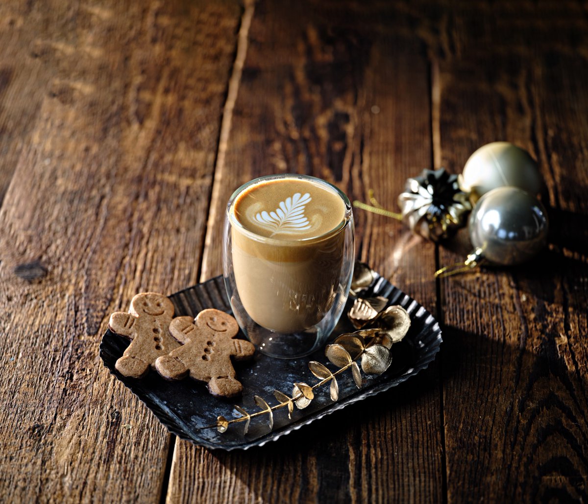 JavaRepublic's tweet image. Last week of one of our most popular seasonal drink - Gingerbread latte! Insider hack - It tastes just as good when Iced so just the barista to make it Iced. 😉