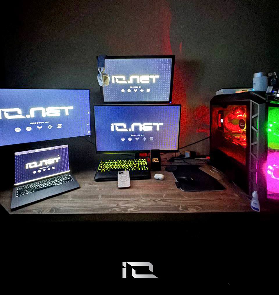 mrmus1n's tweet image. Today I decided to decorate my room with such beautiful tones 😍🔥.

@ionet @ionethindi @fekuuuu @mcdooganIOnet 

#IOArmy #GPUArmy