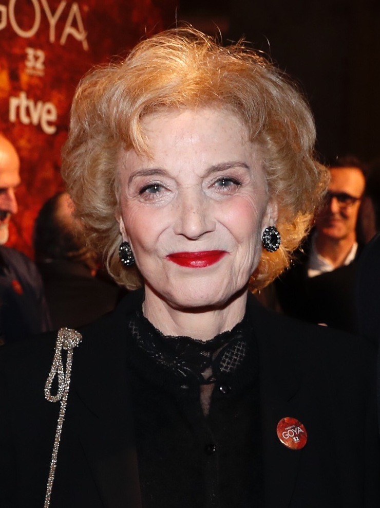 알모도바로 영화 봤으면 모를 수가 없는 배우ㅠㅠㅠ 삼가 고인의 명복을 빕니다.Translate post