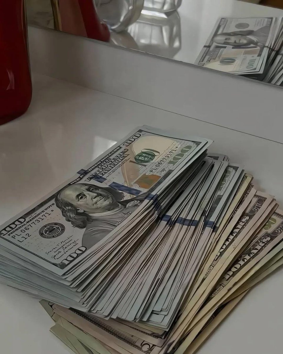 iamdodic's tweet photo. Your pocket money in 2025 https://t.co/z6gZMzAuw7