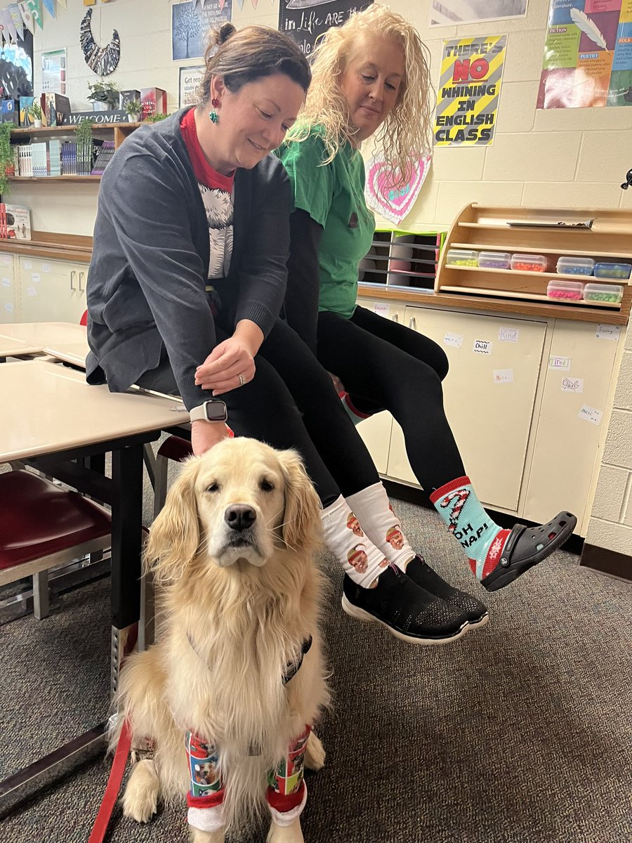 Happy “Christmas Sock” Day from SCHS! #christmasspiritweek <a href="/swartz_creek/">Swartz Creek Schools</a>