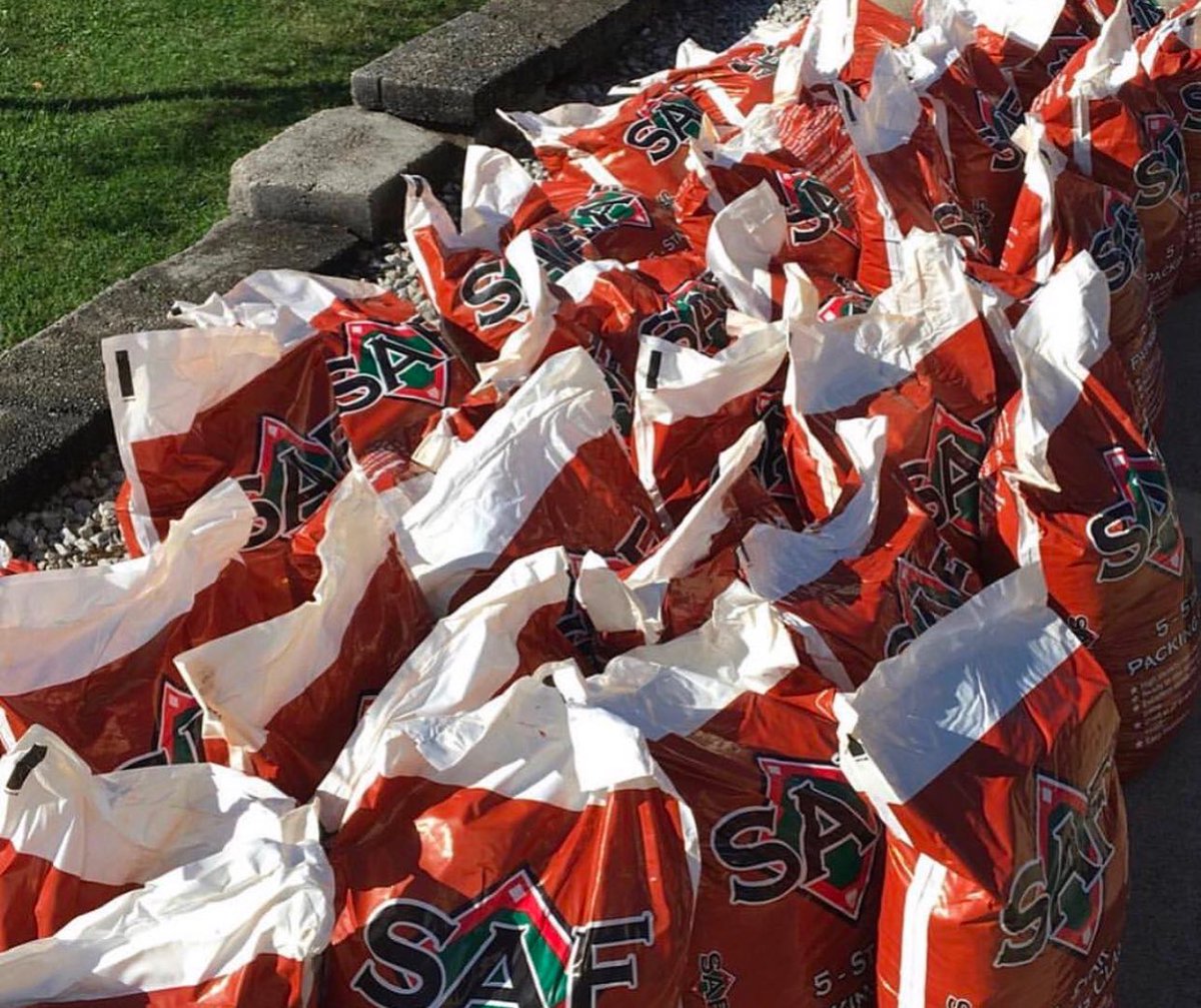 DIRTGottaLoveIt's tweet image. All I want for Christmas 👇🏼👇🏼👇🏼

#dirtgottaloveit #over60yearsstrong #loadup