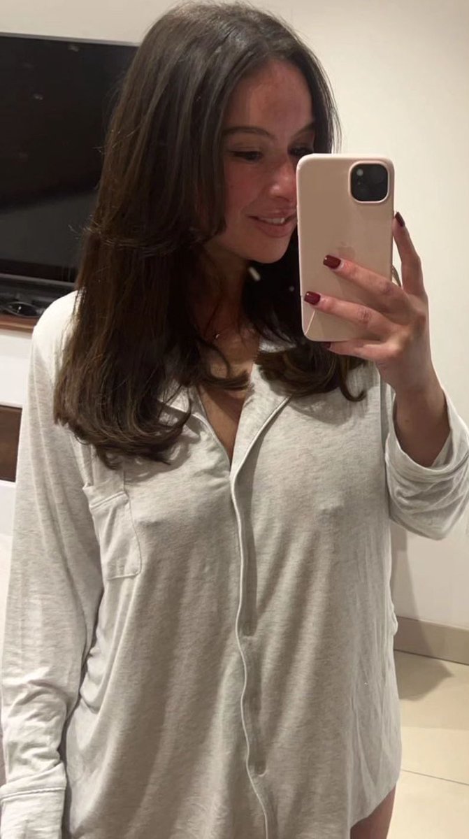 Liz 💚 tweet media