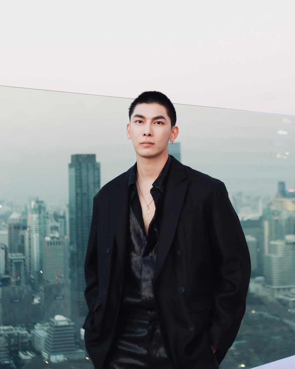 JfcMew's tweet photo. Mew IG更新

You had me at hello. 🫶🏻

@hmthailand 
#HMThailand 
#HMME 
#MewSuppasit 
#มิวศุภศิษฏ์ 
@MSuppasit https://t.co/ita9wU4qFK