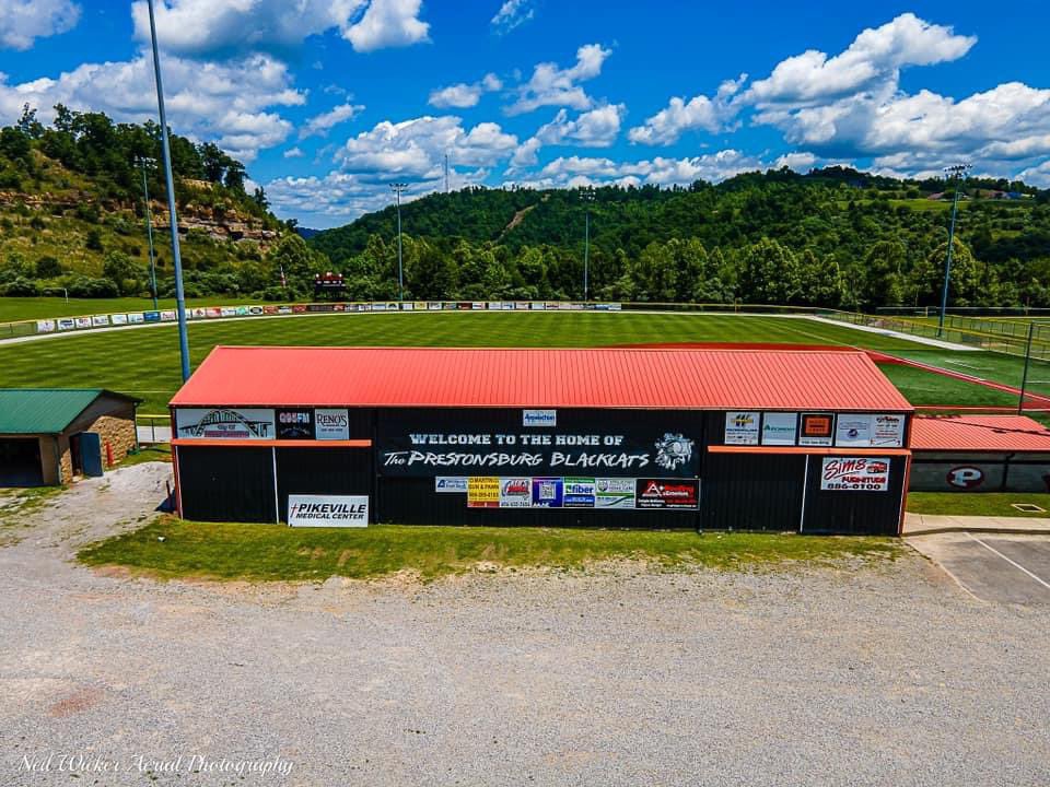 HS Baseball Fields Of America! tweet media