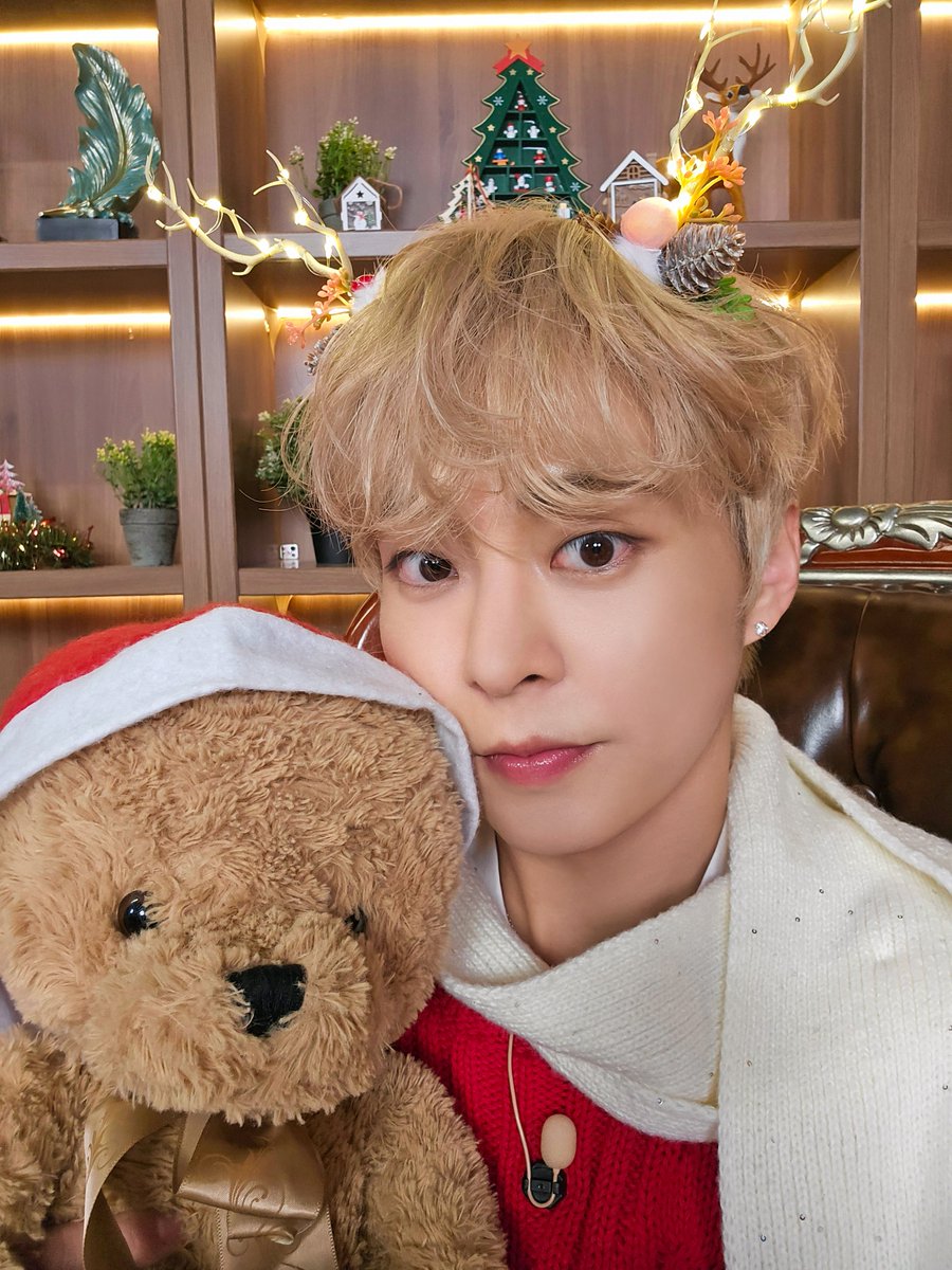 XIUMIN_official tweet media