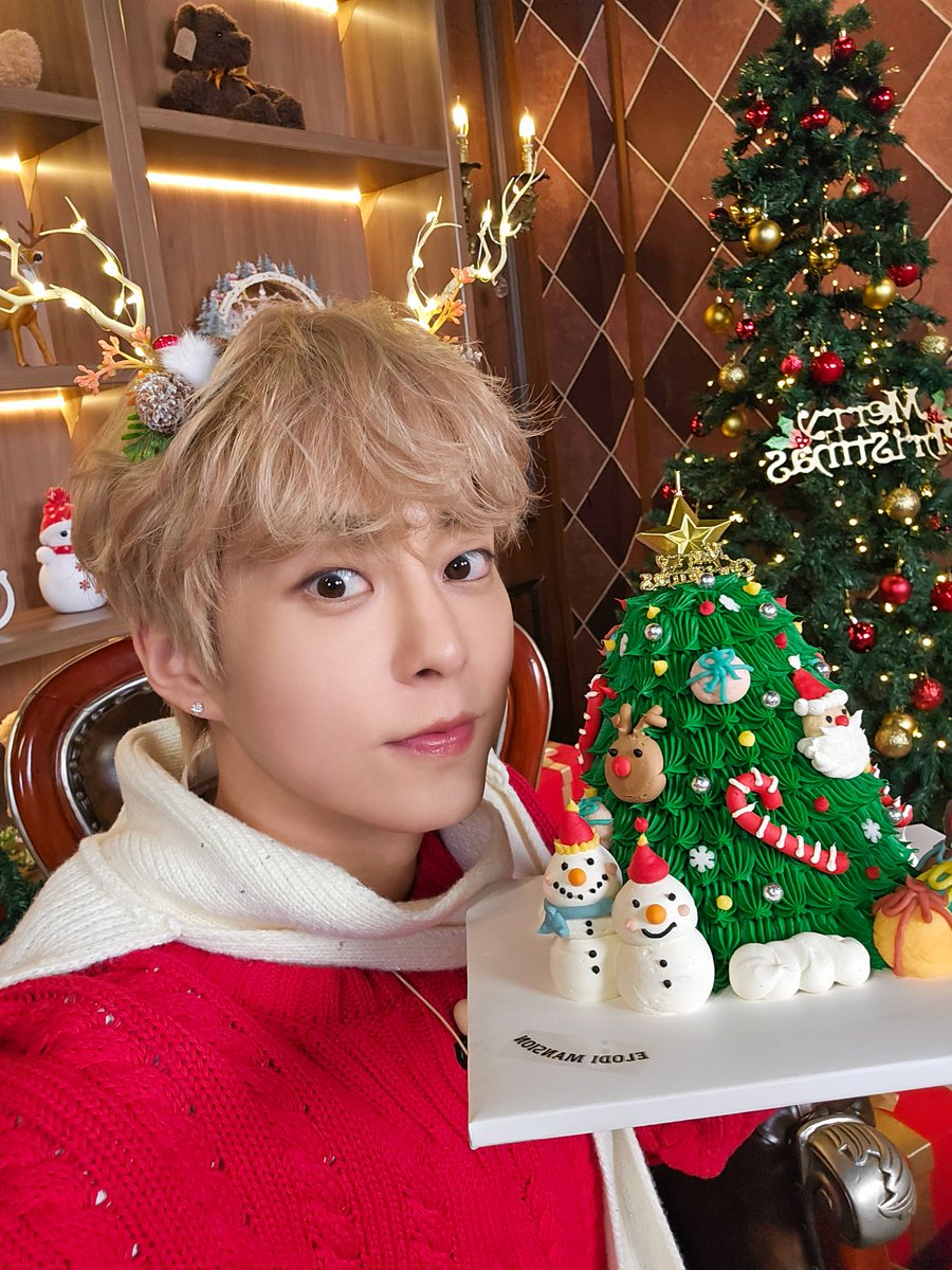 XIUMIN_official tweet media