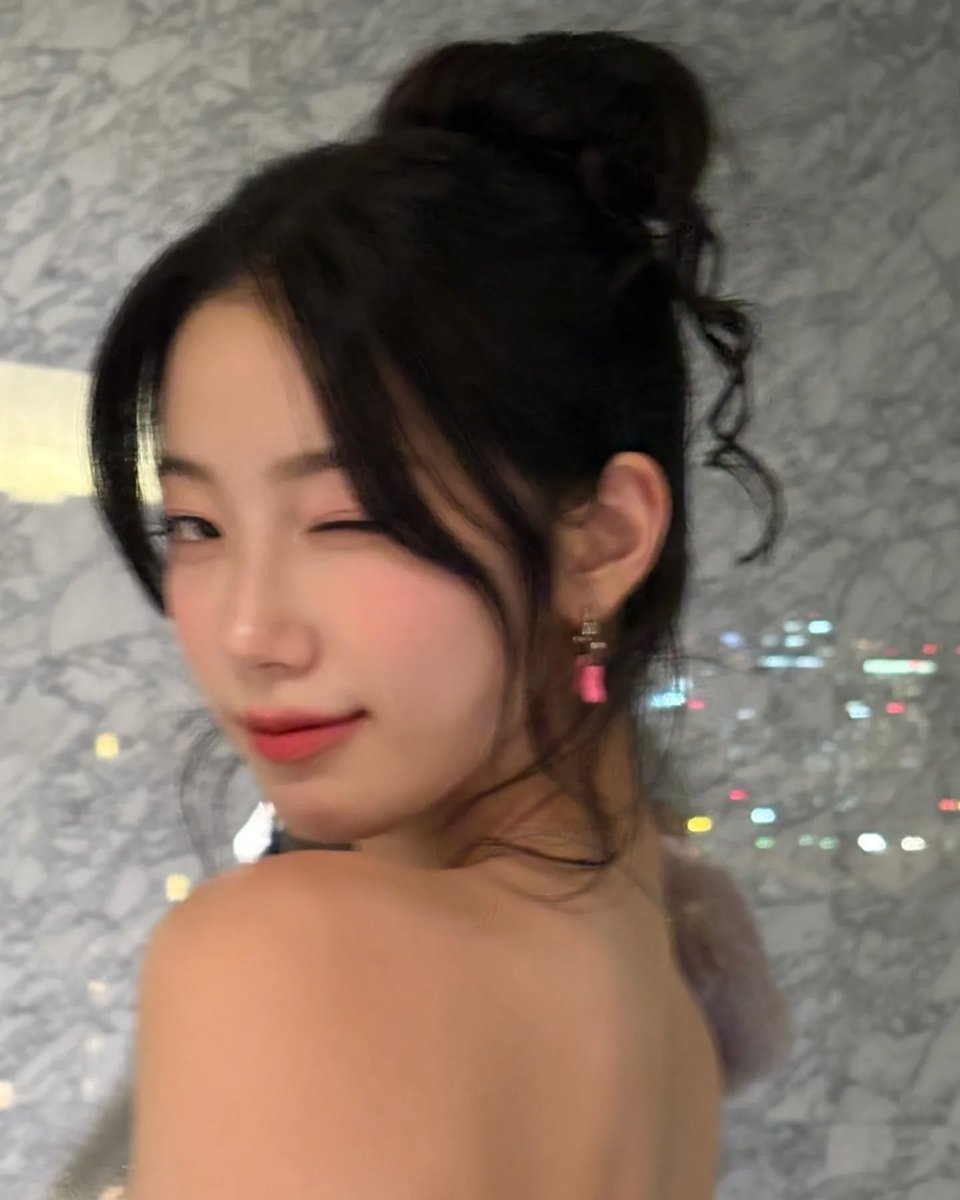 imkazzu tweet picture
