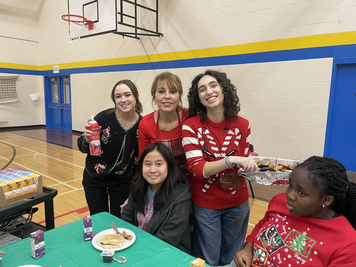 Holy Family School tweet media