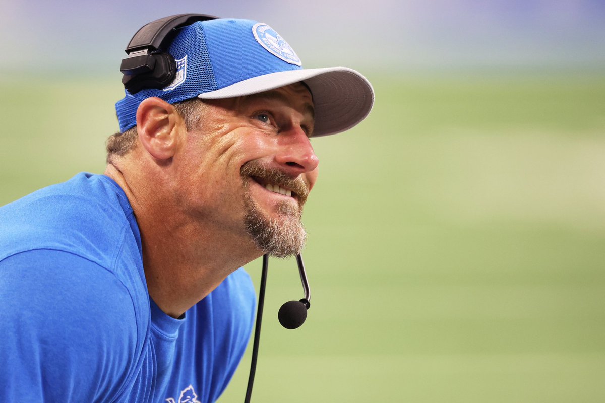 the_det_times's tweet photo. Dan Campbell just dropped an INCREDIBLE quote on what it’s like to experience a loss/injuries.

“You get used to eating filet but you forgot what it was like when you had nothing and you ate your fucking molded bread, sometimes you have to get punched in the mouth and remember what it used to be like to really appreciate where you are”

#OnePride