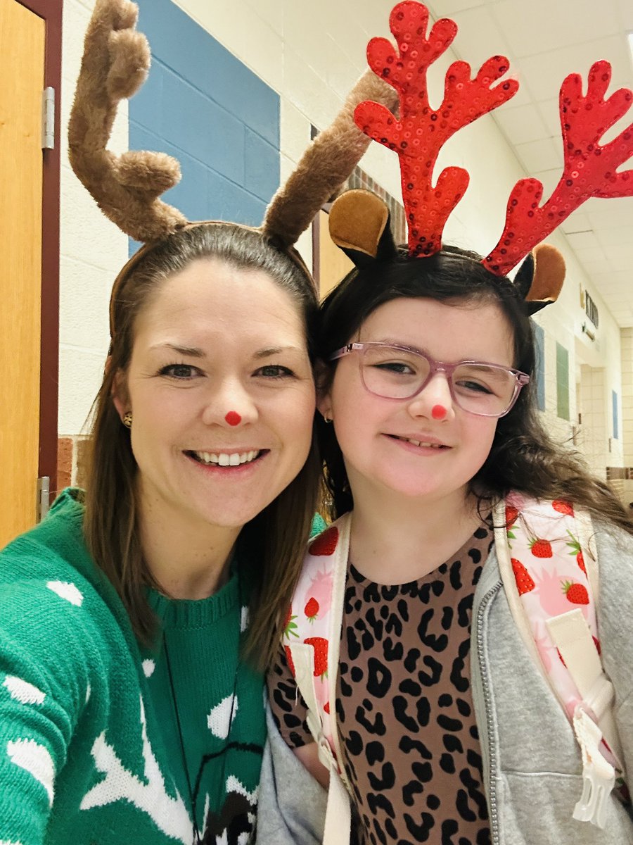 Melanie Adlof (@melanieadlof) on Twitter photo Dress as your favorite holiday character day…I found my people 🔴 🎄 <a href="/BakerElem/">Baker Elementary</a> #ProsperProud Dress as your favorite holiday character day…I found my people 🔴 🎄 <a href="/BakerElem/">Baker Elementary</a> #ProsperProud