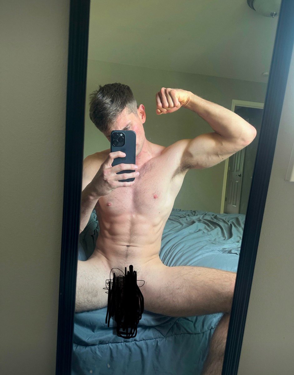 HOLIDAY 50% OFF ‼️ 
Been posting a lot of content
onlyfans.com/kaydengodly