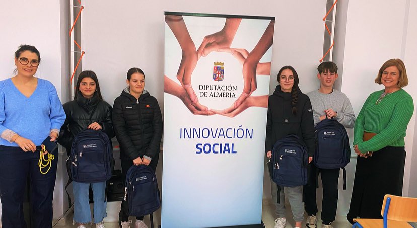 Jesús Baca (@jbacmar) on Twitter photo Finalizamos el PROYECTO IDEANDO de la DIPUTACIÓN DE ALMERÍA en la localidad de DALÍAS. Innovación y emprendimiento para los jóvenes de nuestra provincia.
Gracias a <a href="/AytoDalias/">Ayuntamiento de Dalías</a>, al IES Ciudad de Dalías y a los ponentes y participantes.
<a href="/dipalme_almeria/">Diputación Almería</a> <a href="/JaviAurelianoG/">Javier A. García</a> Finalizamos el PROYECTO IDEANDO de la DIPUTACIÓN DE ALMERÍA en la localidad de DALÍAS. Innovación y emprendimiento para los jóvenes de nuestra provincia.
Gracias a <a href="/AytoDalias/">Ayuntamiento de Dalías</a>, al IES Ciudad de Dalías y a los ponentes y participantes.
<a href="/dipalme_almeria/">Diputación Almería</a> <a href="/JaviAurelianoG/">Javier A. García</a>