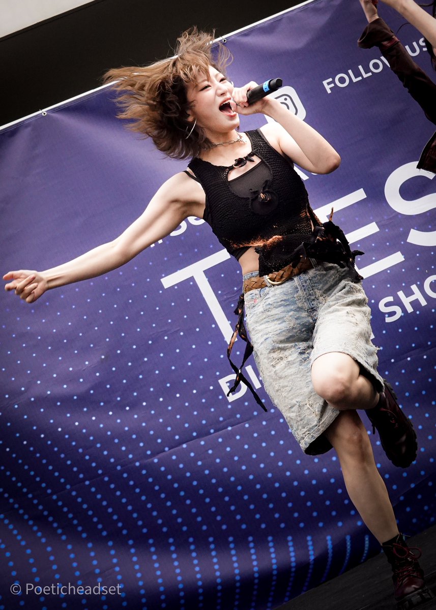 PoeticHeadset's tweet image. 241214 - Billlie free performance in the Source
#siyoon #Billlie #TheSource #OC #kpop