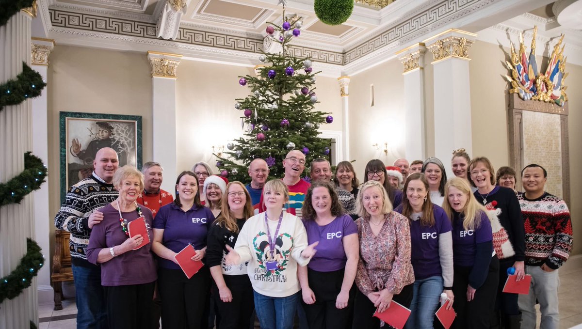 Delighted to be hosted by RBS at their annual staff Christmas charity fundraiser supporting <a href="/Cyrenians1968/">Cyrenians</a> 💜🎶

#christmaschoir 
#notjustforchristmas
#cyrenians