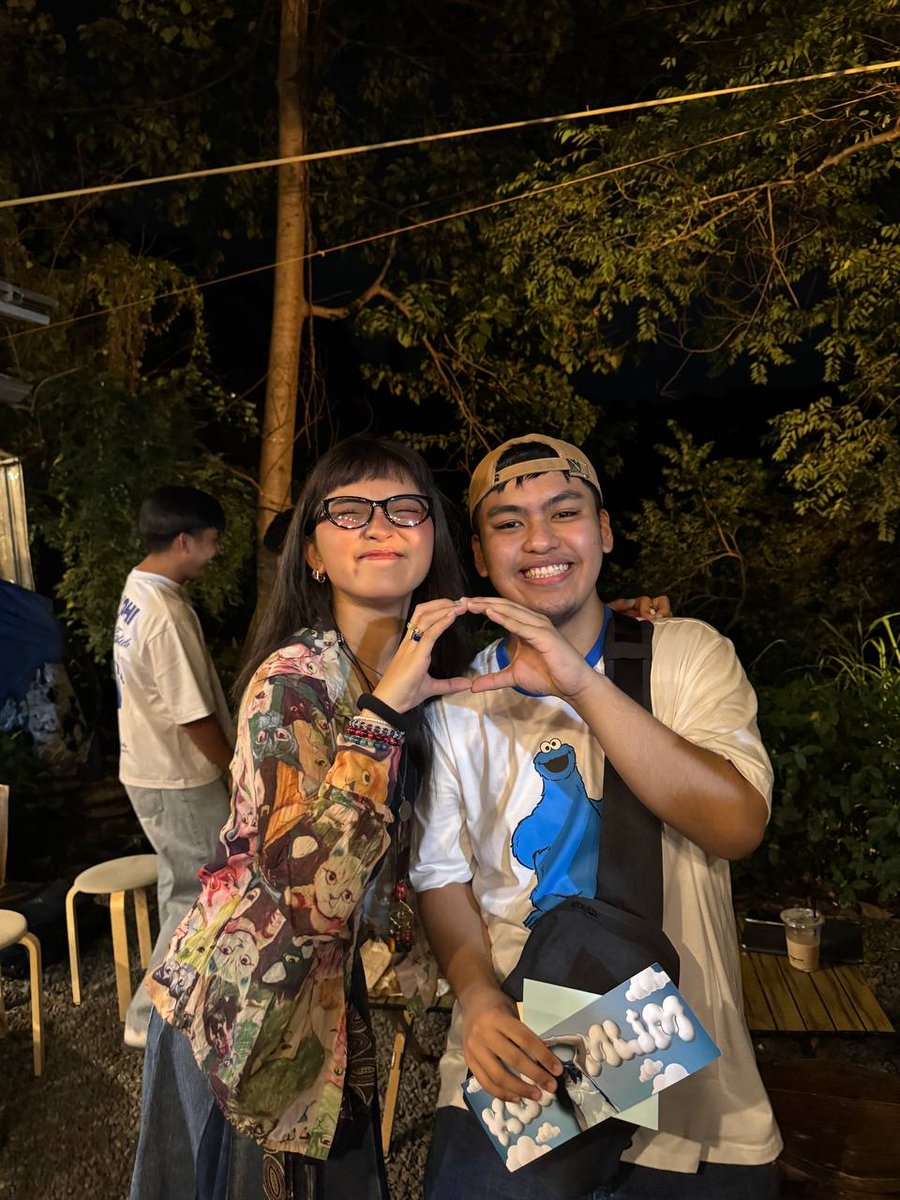 wlad2umalis2log's tweet photo. BORGIRRRR @anqelaken !!!
#KulimlimBusking #AngelaKen
#BuskingCountdown https://t.co/waXpWPXQtI