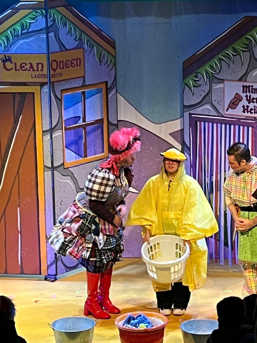 Gateside P.S (@gatesideschool) on Twitter photo Our pupils loved their trip to Aladdin, performed by @pace_theatre. We must say a huge thank you to <a href="/RangerPeteDalry/">BeGreen Dalry</a>, <a href="/cwp_energy/">CWP Energy</a> and <a href="/MCLalloa/">MarshallConstruction</a> for funding this fantastic, festive outing! 🪔 🧞♂️ 🎄 Our pupils loved their trip to Aladdin, performed by @pace_theatre. We must say a huge thank you to <a href="/RangerPeteDalry/">BeGreen Dalry</a>, <a href="/cwp_energy/">CWP Energy</a> and <a href="/MCLalloa/">MarshallConstruction</a> for funding this fantastic, festive outing! 🪔 🧞♂️ 🎄