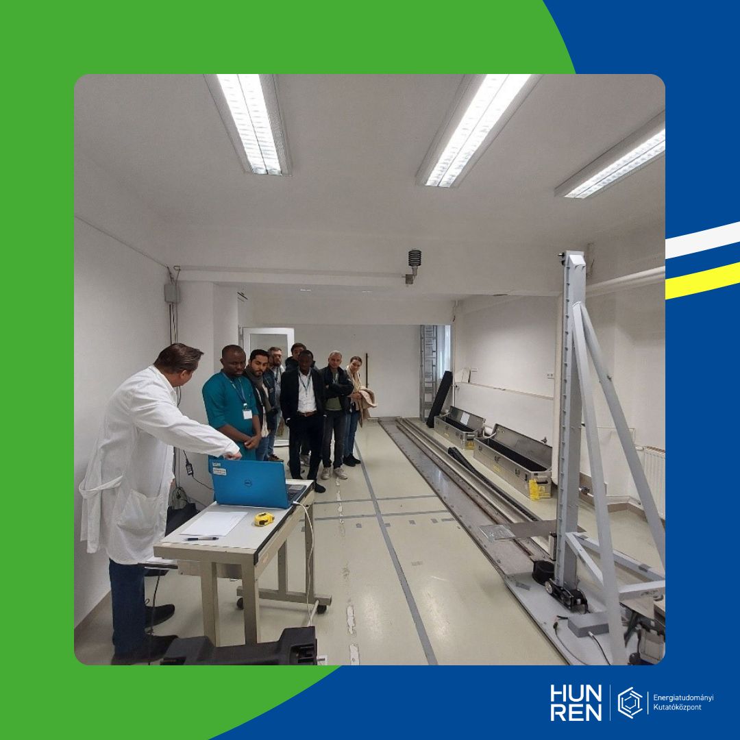 🎄 Év végi visszatekintés az Energiatudományi Kutatóközpontban 🎄

A Nemzetközi Atomenergia Ügynökségnek (NAÜ) nyújtott hazai biztosítéki Támogató Program keretében a HUN-REN Energiatudományi Kutatóközpont idén is több NAÜ képzéshez biztosított helyszínt és szakembert. 🌍🔬