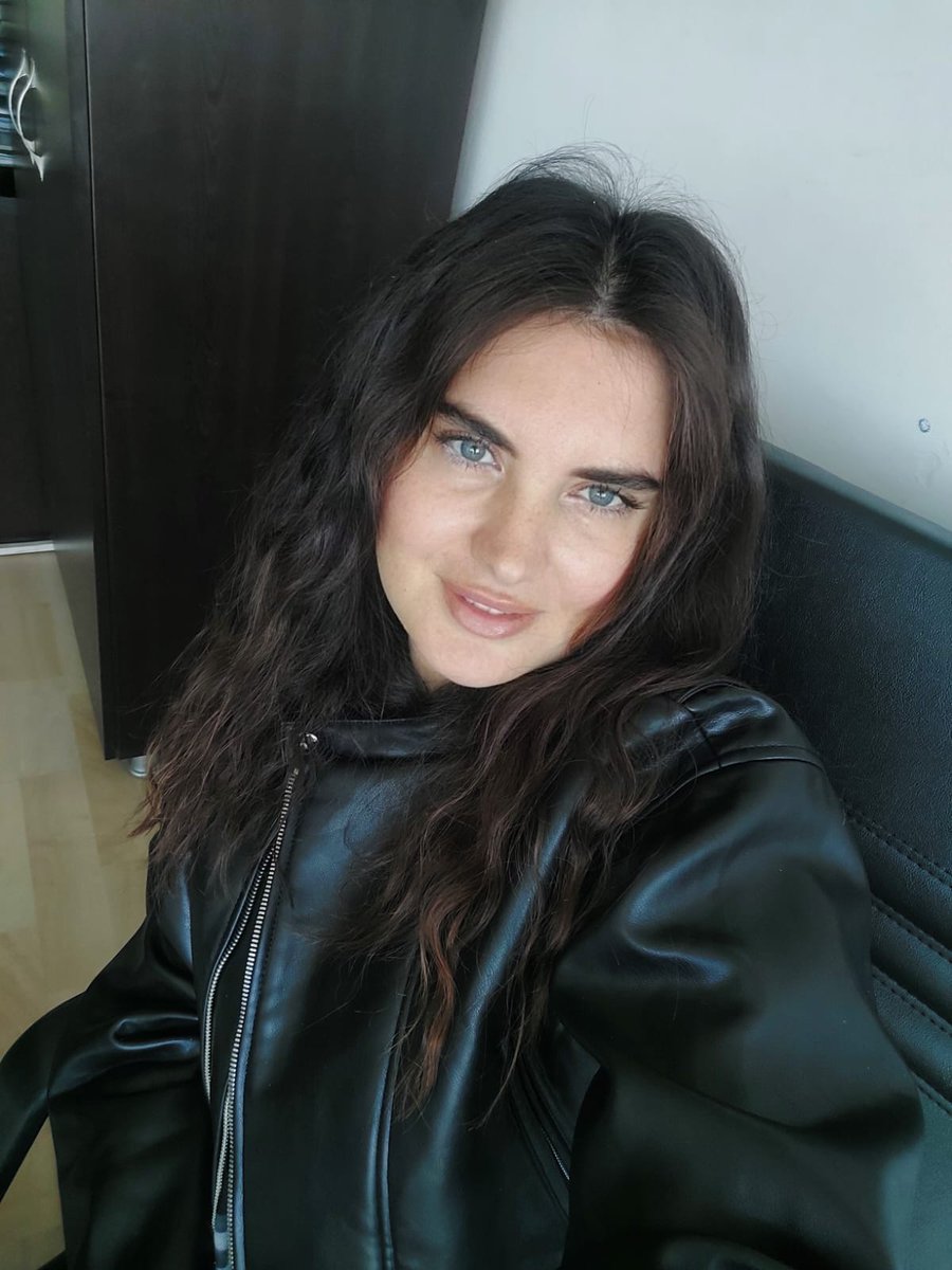 Yeni gelmedik geri geldik:))))