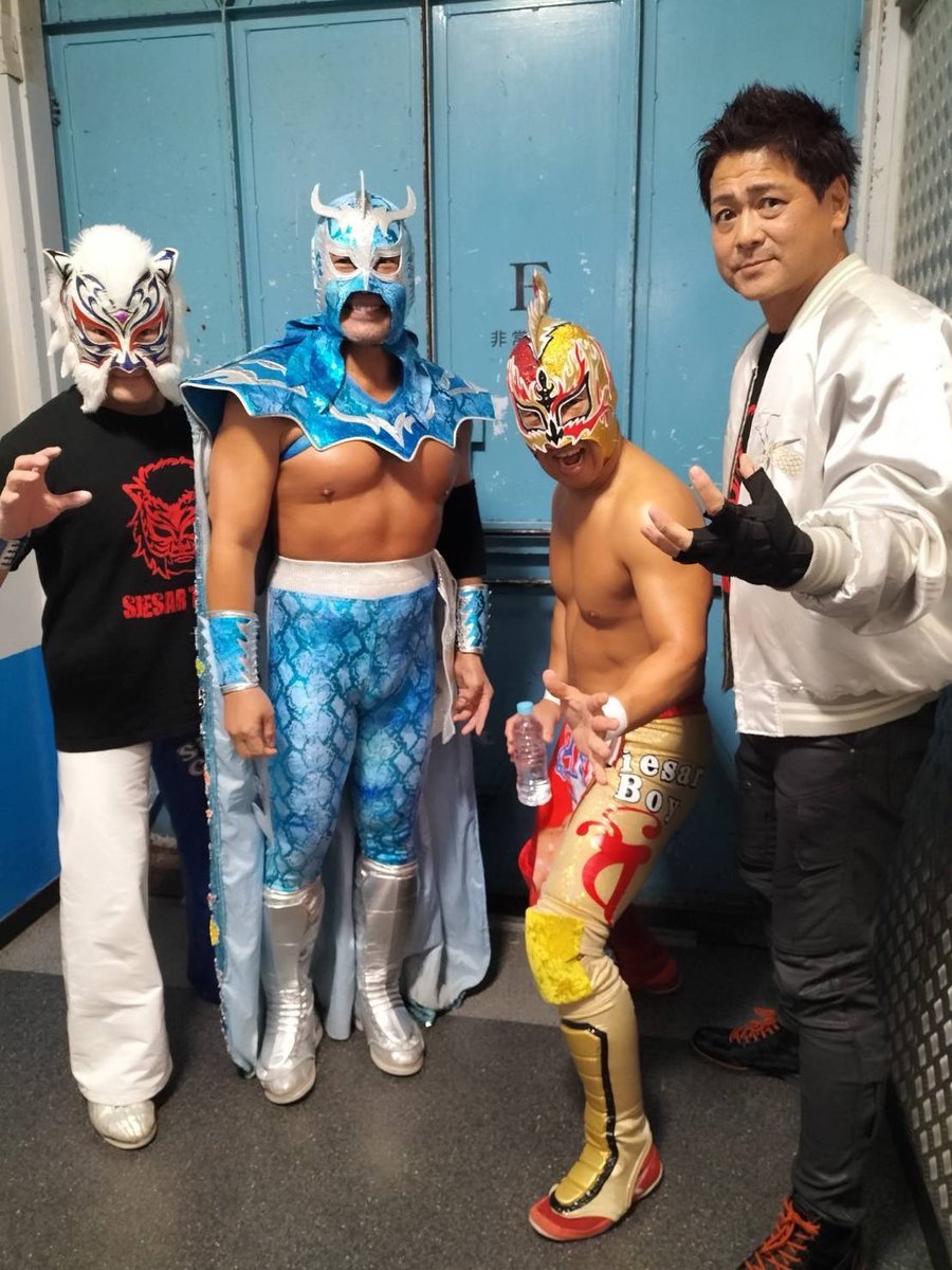 dragongate_pro's tweet photo. 2024後楽園ファイナル
このまま市川引退試合開催
#東京 #後楽園ホール 大会
沢山のご来場並びに #GAORA ＆ 
#DRAGONGATENETWORK での
ご視聴誠にありがとうございました
https://t.co/46JxVwpYhe
公式結果速報は #DRAGONGATEmobile にて
https://t.co/ZCMdEh2Jox
#DRAGONGATE #njpw
#FantasticGate2024 https://t.co/CRfdWcUgXv