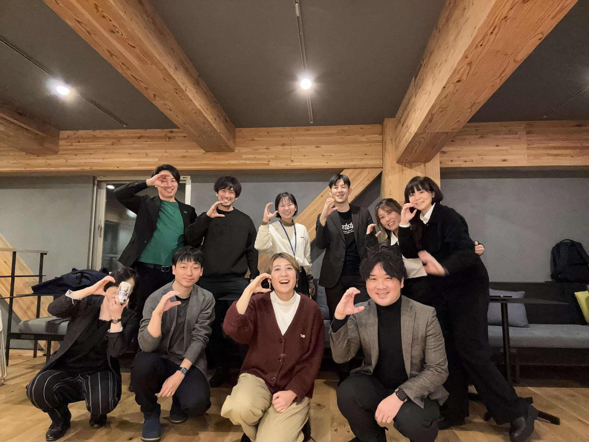 miitame's tweet photo. 今年始まった札幌コミュニティマネージャーの集い、3回目です!
自然な笑顔がネットワークの強さを表してる。(仲良しなだけ?)
#treebase
#さっぽろコミュマネmeet https://t.co/29O9k5Qoik