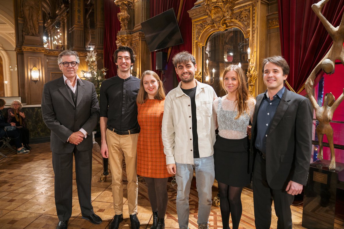 ✨ Last week, our MM Academy welcomed the legendary @ThomasHampson for an inspiring masterclass! With over 40 years of experience on the greatest stages in the opera world, he shared invaluable insights, shaping the next generation of talent. 🎶

📸 P. Claes
