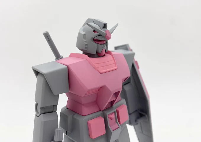 久しぶりの進捗 令和版ベストメカコレクション ガンダム、股関節の開脚と首の角度調整したら立ち姿グッとかっこよくなったぞ こいつは筆塗りで仕上げたいね