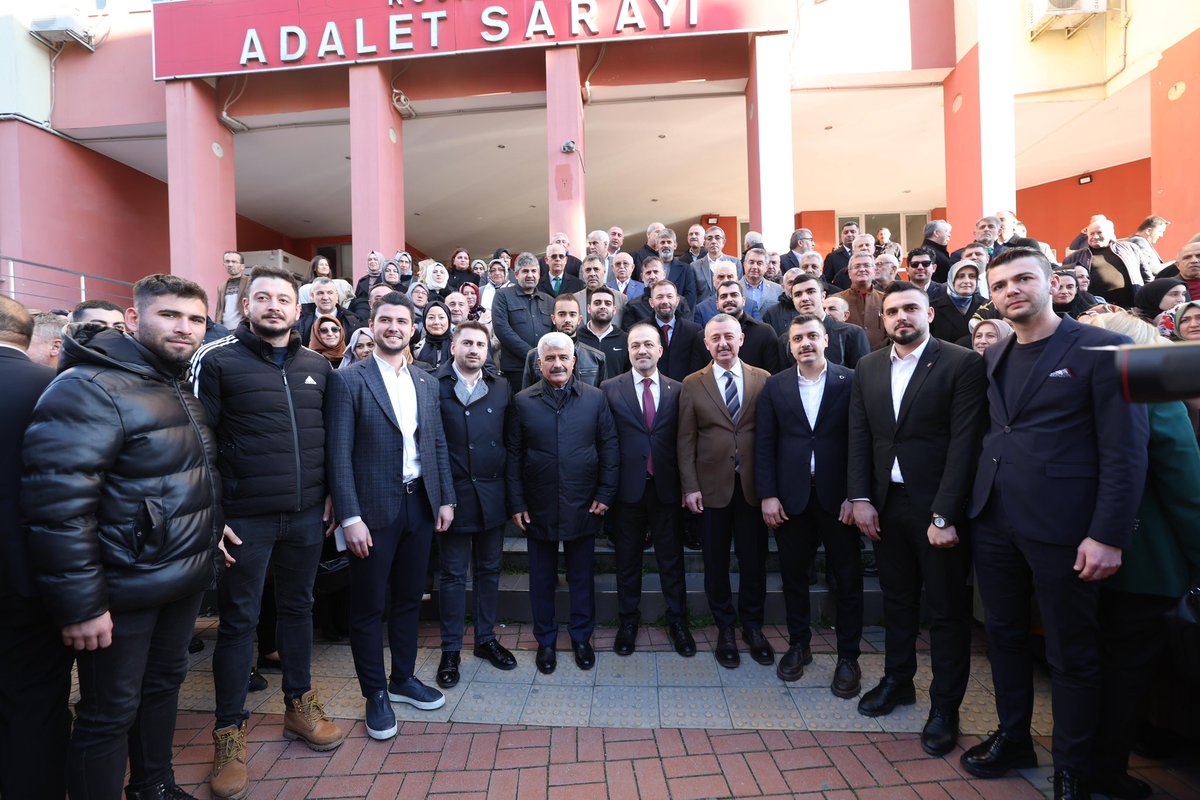 caglayancgty's tweet photo. Cumhurbaşkanımız Sayın Recep Tayyip ERDOĞAN’ın teşrifleriyle yapılan il kongremizin ardından AK Parti Kocaeli İl Başkanımız Şahin TALUS’un mazbata törenine katılım sağladık.

Kocaeli’mizi Türkiye Yüzyılı’na hazırlayacak, İl Başkanımız Şahin TALUS’u ve yeni dönemde görev alan İl yönetim kurulu üyelerimizi  tebrik ediyor, başarılar diliyoruz. 

Durmak yok, Yola devam 💡