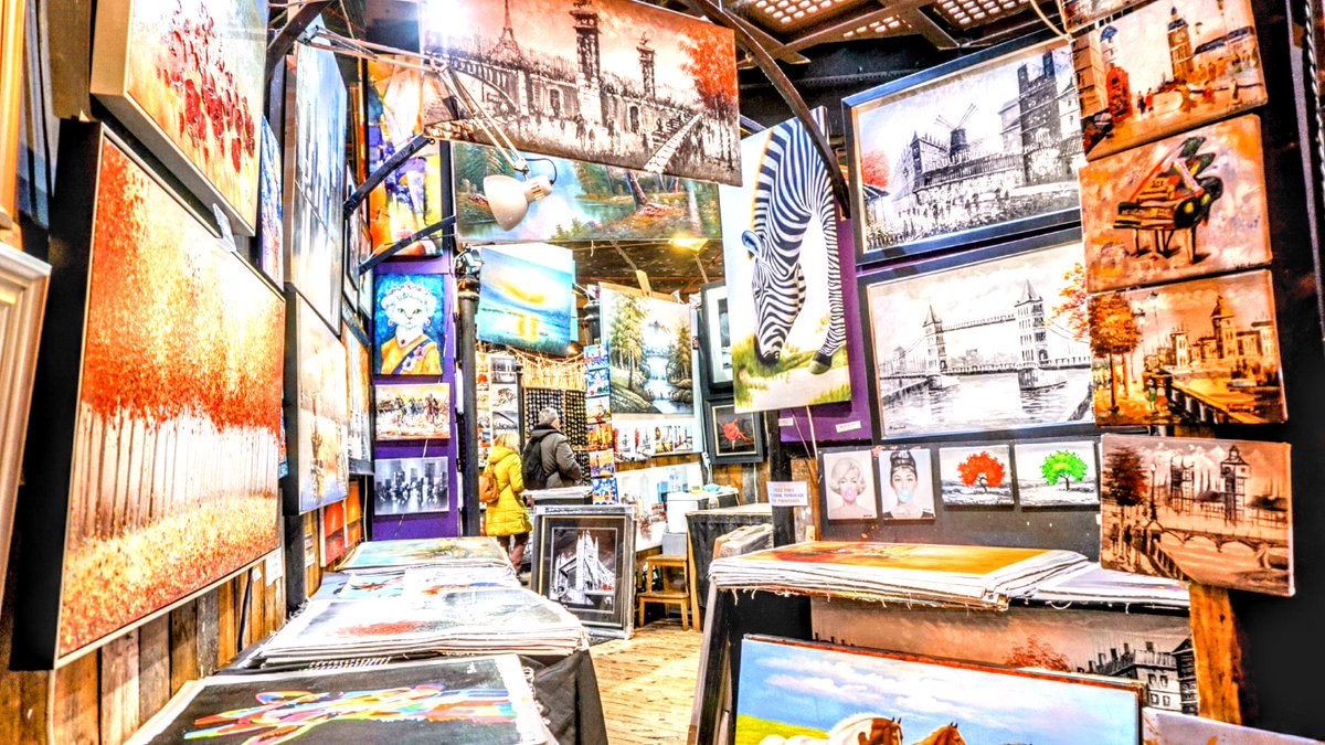 shaba81's tweet photo. #streetphotography #art #sonya5000 #camdenmarket https://t.co/Hp0ui5n0m9