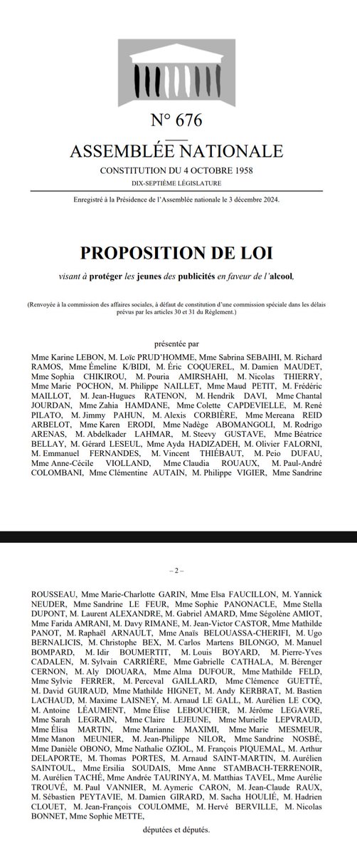 UnePetiteMarie's tweet image. Projet de loi visant les créateurs.trices de contenu : "rendre publics sur chaque réseau social leur nom, prénom, adresse de domicile, ..." C’est honteux de proposer ça quand on connaît les risques, notamment pour les créatrices.