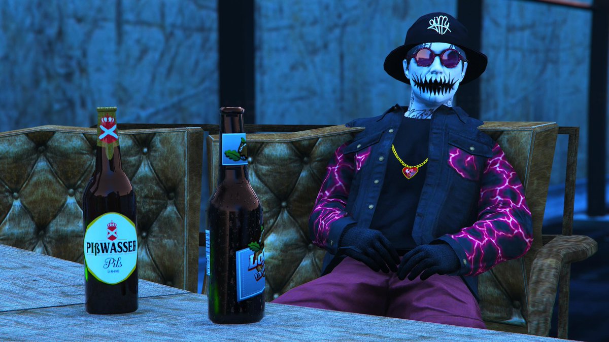 SantaMuerteGang 💀🌹 tweet media
