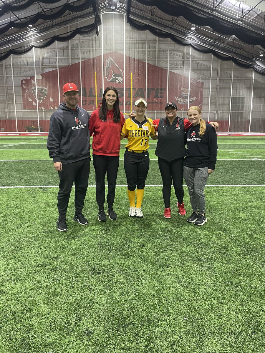 ellabonk2026's tweet photo. I had a fantastic time at @BallStateSB camp this past weekend. Thank you to @CoachPena_BSU and the entire coaching staff for the wonderful experience. Thank you to all the team members who helped out at the camp. I really enjoyed learning about the program from each of you. https://t.co/JTdkfRaZr9