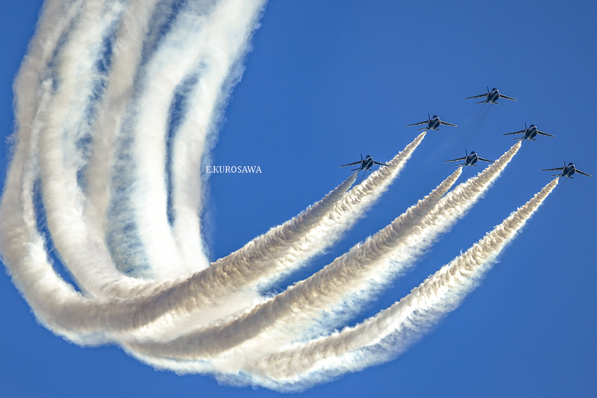 acekuro8's tweet photo. 今日の一(四)枚～～1959
BLUE IMPULSE
2024/12月17日撮影 https://t.co/Eqzgb8yMXs