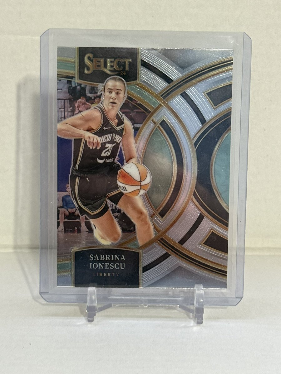 LukeTheDuke4009's tweet photo. Check out #SabrinaIonescu 2024 #Select #WNBA #Premier #SilverPrizm #Card #174 #Basketball #Mint #OnlyCard #SportsCards #THFpro https://t.co/ueynyL186U #eBay via @eBay https://t.co/uuJm7WVZo3