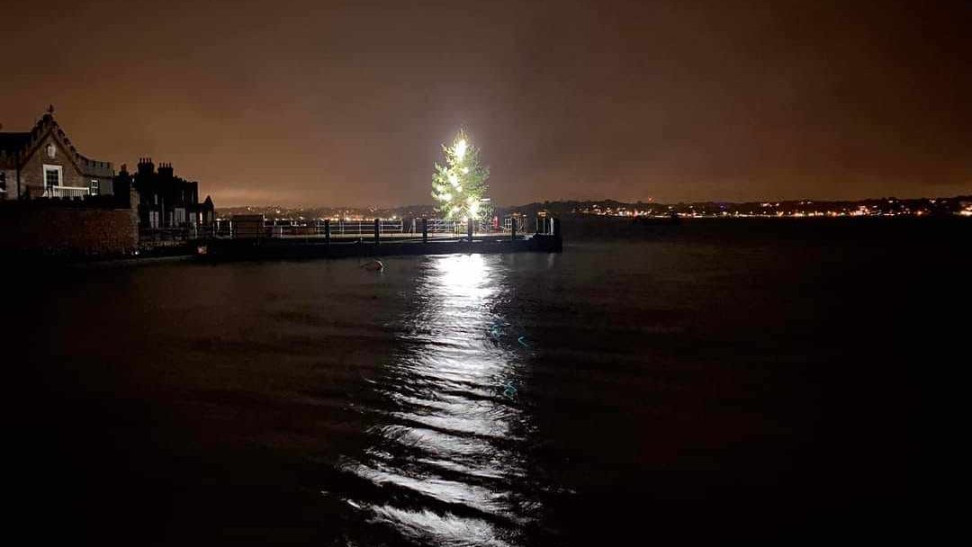 The team from Brownsea Island would like to wish you all a Merry Christmas and a Happy New Year 🎅
We look forward to welcoming you back again on 15 March 2025. #HappyChristmas #BrownseaIsland #MerryChristmas #Christmas2025