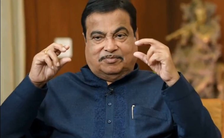NewsAlgebraIND's tweet photo. BIG NEWS 🚨 Nitin Gadkari says Live-in relationship is not good. He said "This will destroy our Society one day"

REPORTER : "What if the future of Relationships is that only?"

NITIN GADKARI : "There are some norms. Why do you greet your parents? Say, I WON'T. Why do you dress decent?"