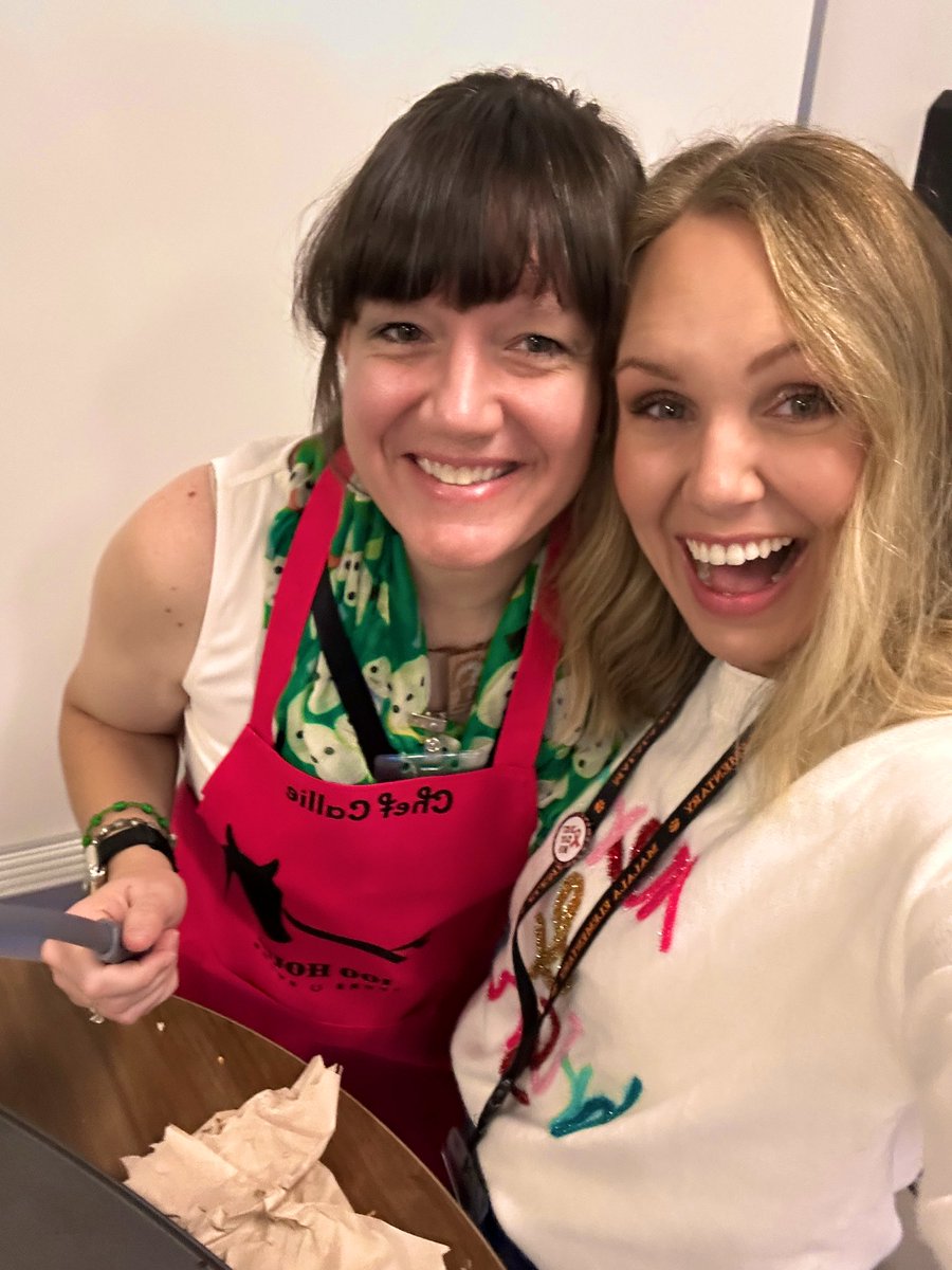 It’s pancake morning <a href="/MYE_Leopards/">Malala Elementary</a>! Thankful for our admin and their generosity this week! 🖤 🧡