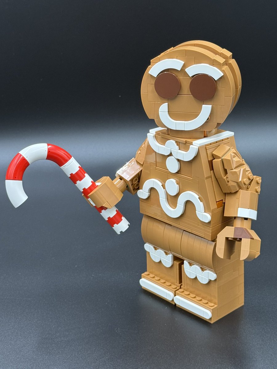 ztbricks's tweet photo. A small holiday selection of my collection of up-scaled LEGO minifigure MOCs ☺️ https://t.co/mWAWDesl8p