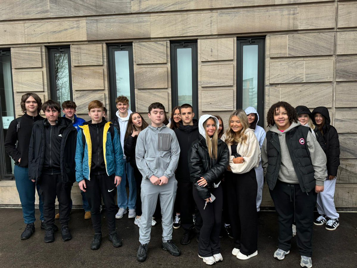 A trip today for our S4s to Glasgow Sheriff Court. Very interesting and brings to life our Crime and the Law unit. <a href="/stninianshs/">St Ninian's HS</a> <a href="/DavidKillin/">Mr Killin</a>