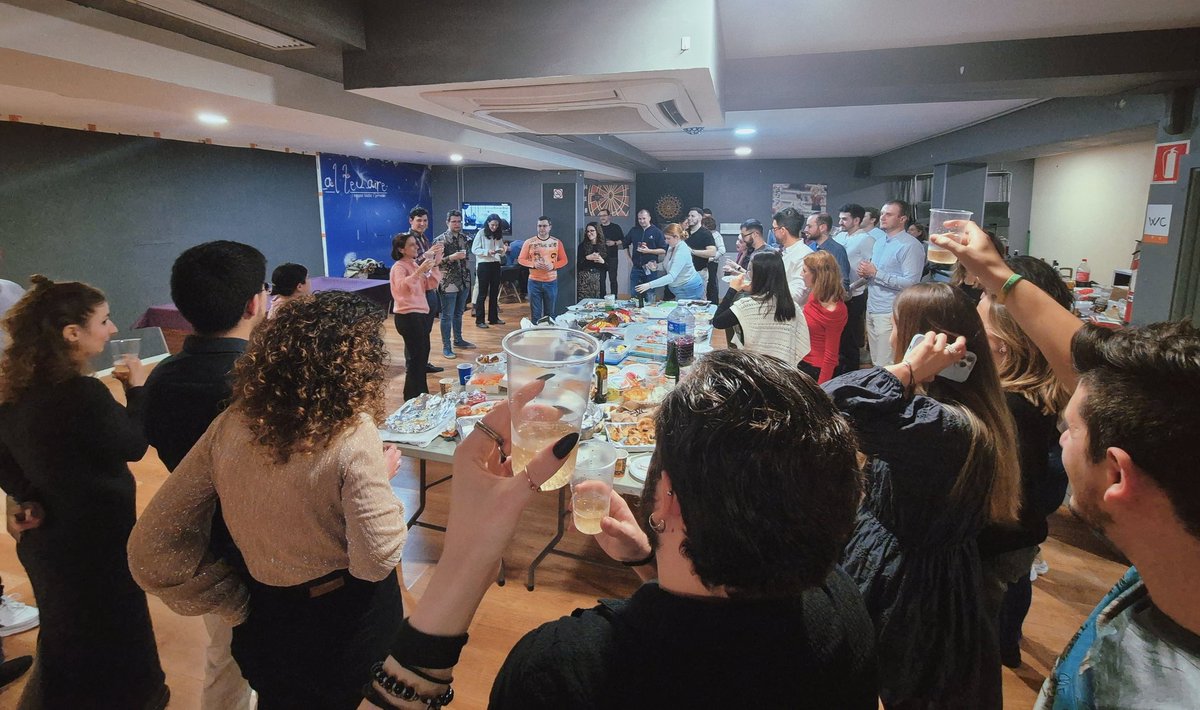 Patricia ''Angle'' López 🌻🔬👾 tweet media