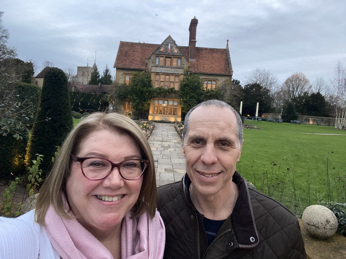 Lorraine Maunder 🌸 tweet media