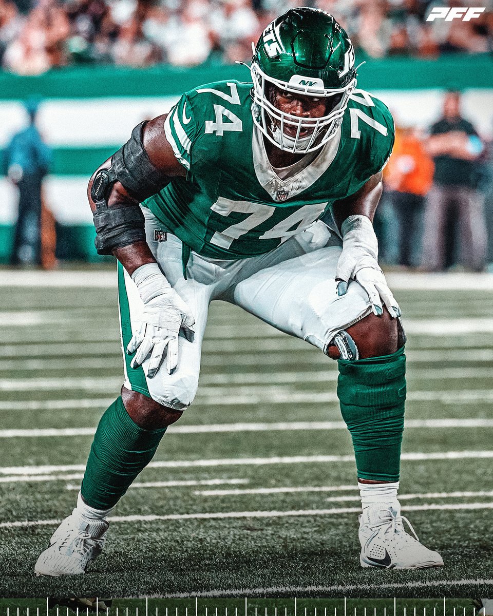 PFF_Jets's tweet photo. Olu Fashanu in Week 15:

✈️ 80.5 pass-blocking snaps
✈️ 36 pass-blocking snaps
✈️ 1 pressure allowed https://t.co/leN8heDS4v