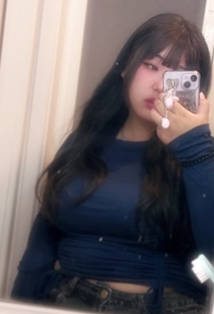 n___annn's tweet photo. 내가 빨아주면 금방 쌀걸? #섹트 #맘눌뎀 https://t.co/5eHhG0snZ3