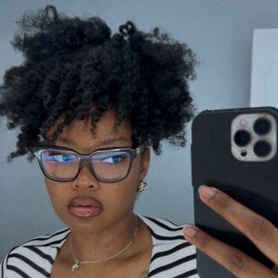 ChiChix1's tweet image. #NewProfilePic #ThatsHer